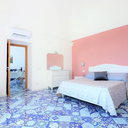 Mary'S Apartments - De Vivo Realty Massa Lubrense Εξωτερικό φωτογραφία