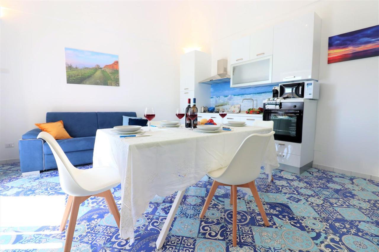 Mary'S Apartments - De Vivo Realty Massa Lubrense Εξωτερικό φωτογραφία