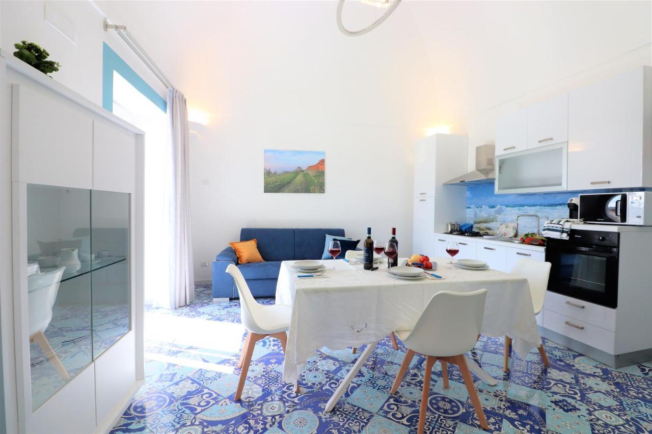 Mary'S Apartments - De Vivo Realty Massa Lubrense Εξωτερικό φωτογραφία